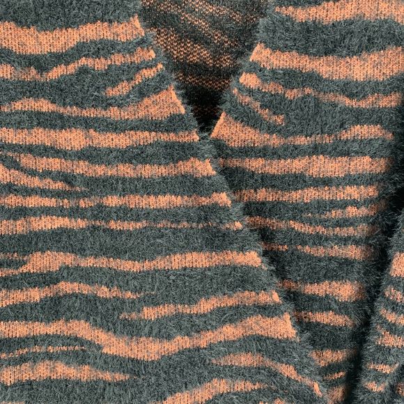 J.O.A. animal print long sleeve wrap sweater dress small - Picture 7 of 9